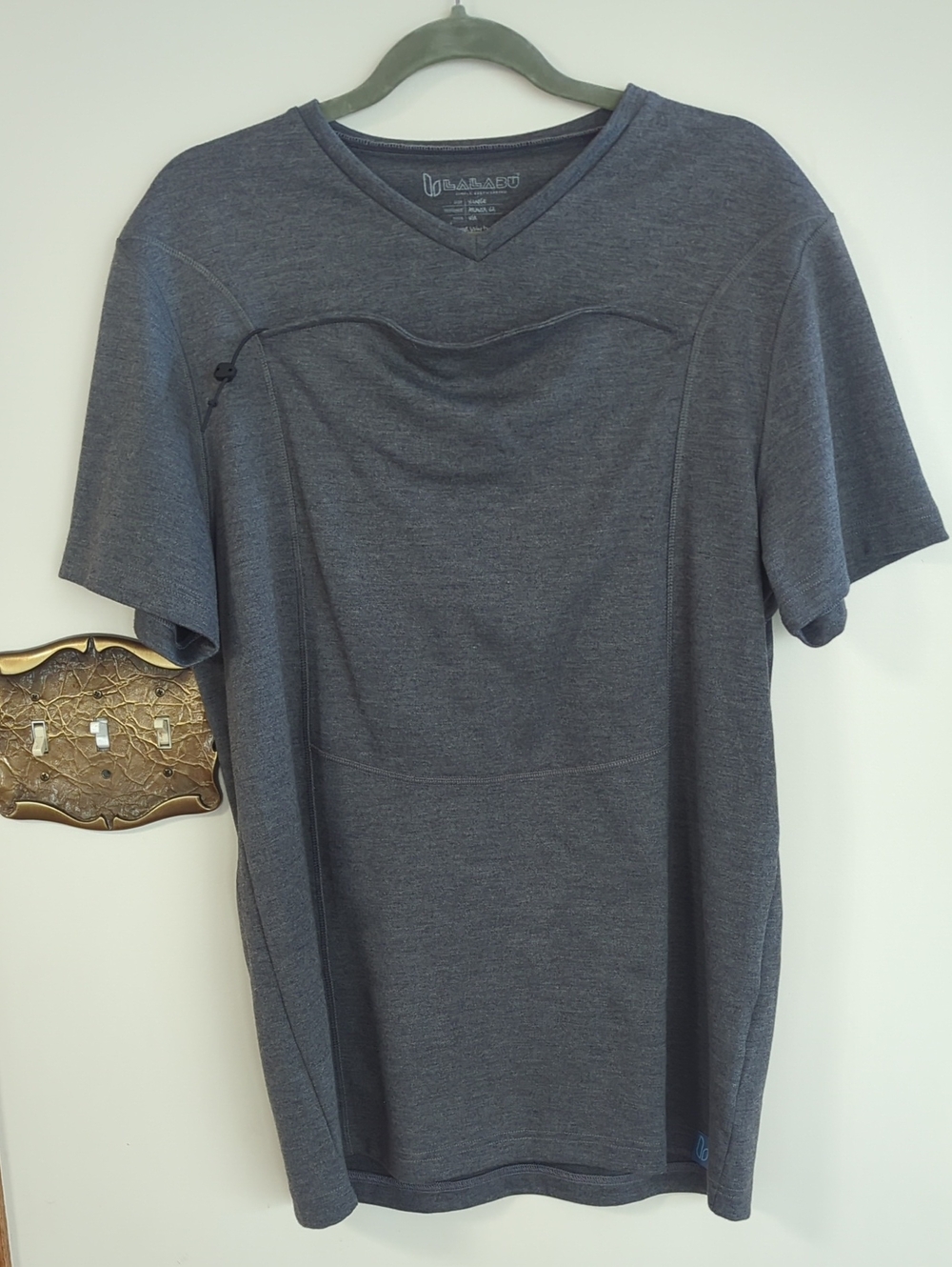 Men's Lalabu Kangaroo Shirt- Charcoal